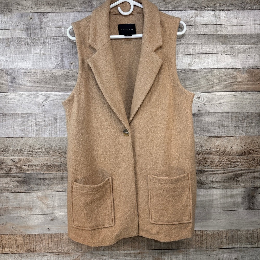 Tahari Womens Boiled Wool Blend Tunic Vest Sweater Camel Tan Large One Button